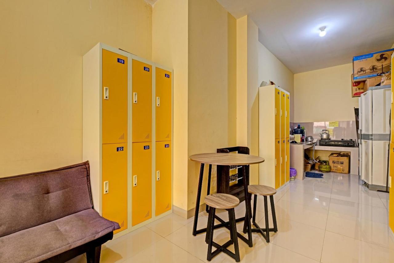 יוגיאקרטה Oyo 91532 Malioboro Guesthouse מראה חיצוני תמונה